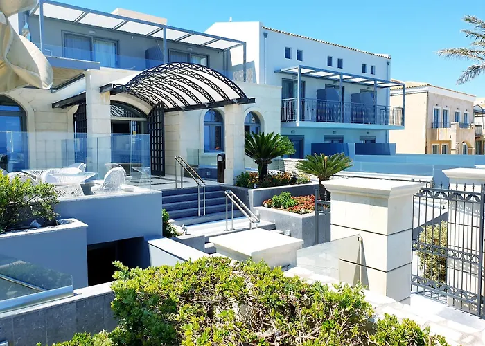 Aegean Pearl Station touristique 5*