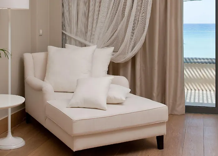 Aegean Pearl Station touristique