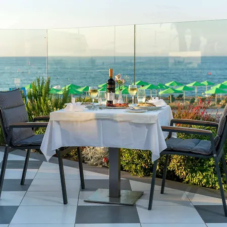 Θέρετρο Aegean Pearl 5*